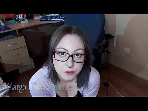 ❤️ Сексуальная Девушка В Очках Глубоко Сосет Фаллоимитатор На Камеру ☑ Красивое порно на нашем сайте pornmega.ru ️
