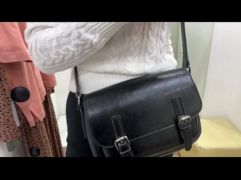 ❤️ Публичная мастурбация молоденькой сучки ФералБерри с дилдо в примерочной ☑ Красивое порно на нашем сайте pornmega.ru ️